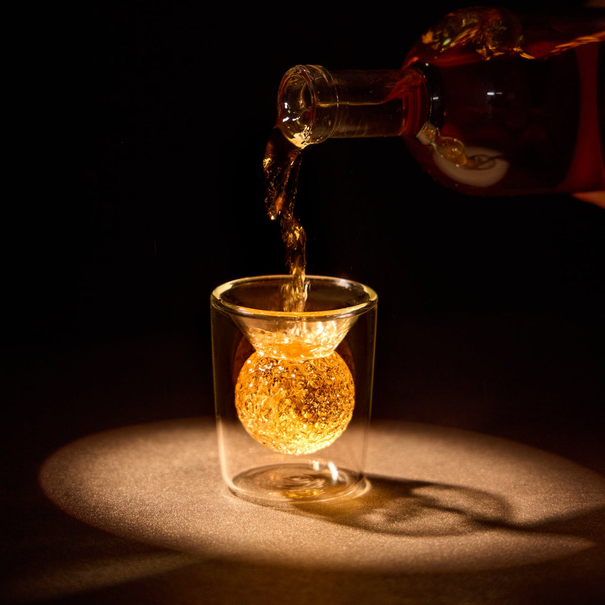 Golf Whiskey Decanter Set with 3D Golf Ball Design