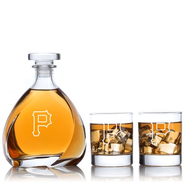 Engraved Pirates Vintage P - Personalized Madison Decanter Set with Old Fashioned Whiskey Glasses