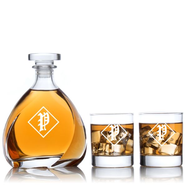 Engraved Vintage P Philadelphia Phillies  - Personalized Madison Decanter Set with Old Fashioned Whiskey Glasses