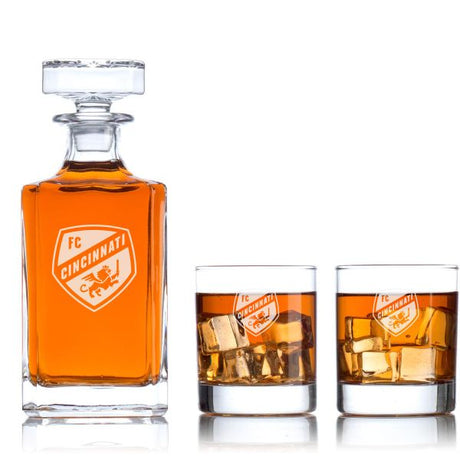 Engraved FC Cincinnati - Major League Soccer - Personalized Classic Decanter Set with Old Fashioned Whiskey Glasses