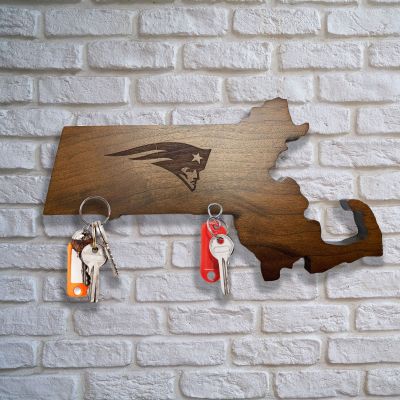 New England Patriots Wooden Magnetic Keyholder