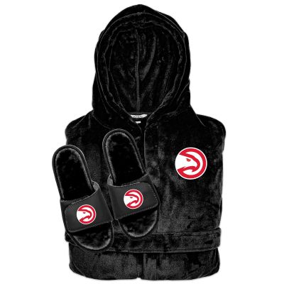 Atlanta Hawks Faux Fur Slide Sandals & Robe Bundle