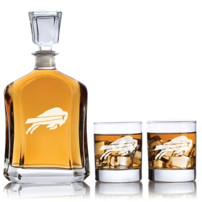 Buffalo Bills - Football Fanatic Gift Ideas - Custom Personalized Whiskey Decanter Set - Man Cave Gifts - Gifts For Him 