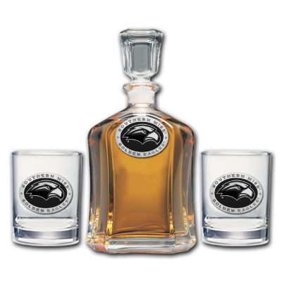 Southern Miss Golden Eagles - Capitol Decanter with 2 Double Old Fashioned Glasses