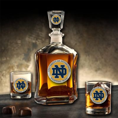 Notre Dame Fighting Irish - Capitol Decanter with 2 Double Old Fashioned Glasses