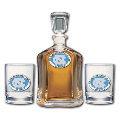 North Carolina Tarheels - Capitol Decanter with 2 Double Old Fashioned Glasses