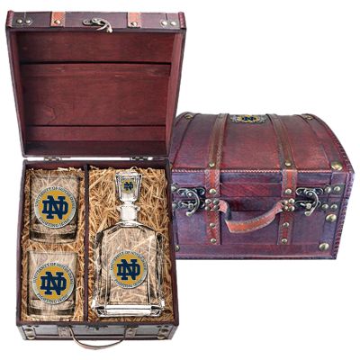 Notre Dame Fighting Irish - Capitol Decanter with 2 Double Old Fashioned Glasses in Chest