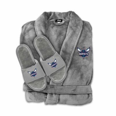 Charlotte Hornets Faux Fur Slide Sandals & Robe Bundle