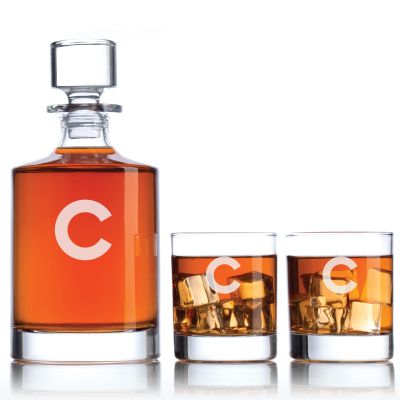 Engraved Chicago Cubs Cap Insignia - Major League Baseball - Personalized Bellagio Decanter Set - Baseball Fanatic Gift Ideas