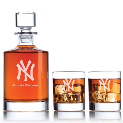 Engraved New York Yankees Cap Logo - Major League Baseball - Personalized Bellagio Decanter Set - Baseball Fanatic Gift Ideas