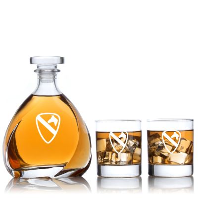 Engraved 1st Cavalry Division - Personalized Madison Decanter Set with Old Fashioned Whiskey Glasses