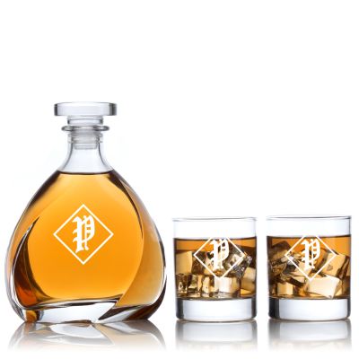 Engraved Vintage P Philadelphia Phillies  - Personalized Madison Decanter Set with Old Fashioned Whiskey Glasses