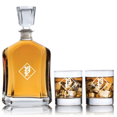 Engraved Vintage P Philadelphia Phillies  - Personalized Capitol Decanter Set with Old Fashioned Whiskey Glasses