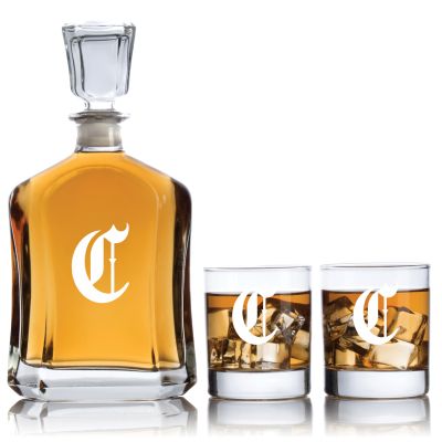 Engraved Cincinnati Reds Vintage C - Personalized Capitol Decanter Set with Old Fashioned Whiskey Glasses