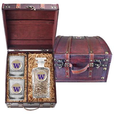 University of Washington Huskies - Heritage Decanter with 2 Double Old Fashioned Glasses in Chest