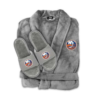 New York Islanders Faux Fur Slide Sandals & Robe Bundle