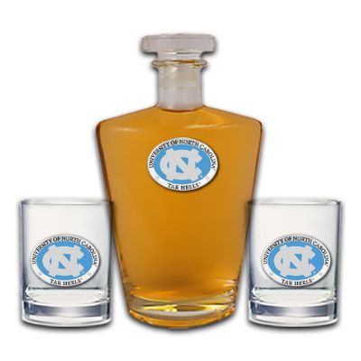 North Carolina Tarheels - Royal Decanter with 2 Double Old Fashioned Glasses