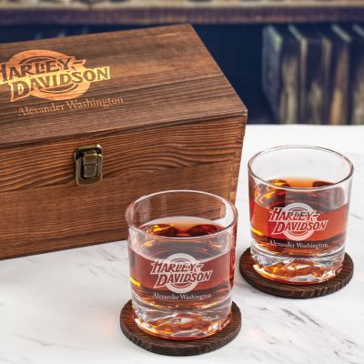 Custom Engraved Harley Davidson Tire Logo - Personalized Whiskey Glasses In Wood Gift Box
