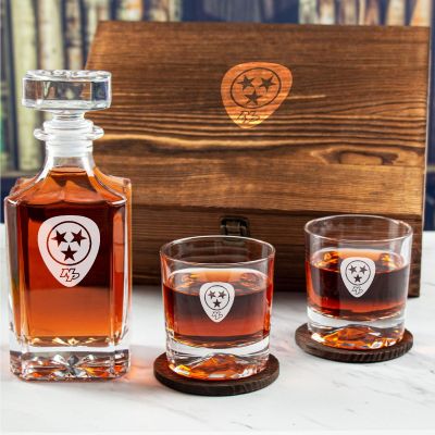 Custom Engraved Nashville Predators Emblem - Personalized Whiskey Decanter Set In Wood Gift Box