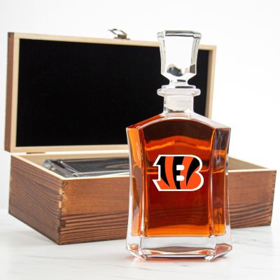 Cincinnati Bengals – Full Color Team Logo Capital Decanter in Rustic Wood Box