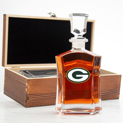 Green Bay Packers – Full Color Team Logo Capital Decanter in Rustic Wood Box