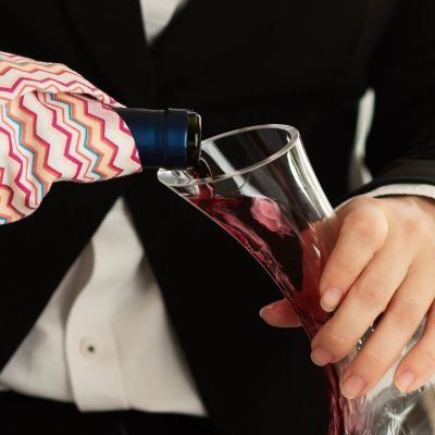 Custom Engraved Add Your Logo Slanted Top Wine Decanter With Stemless Wine Glasses