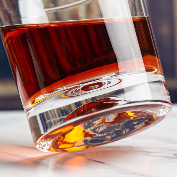 Whiskey Glass Push-Up Bottom Detail