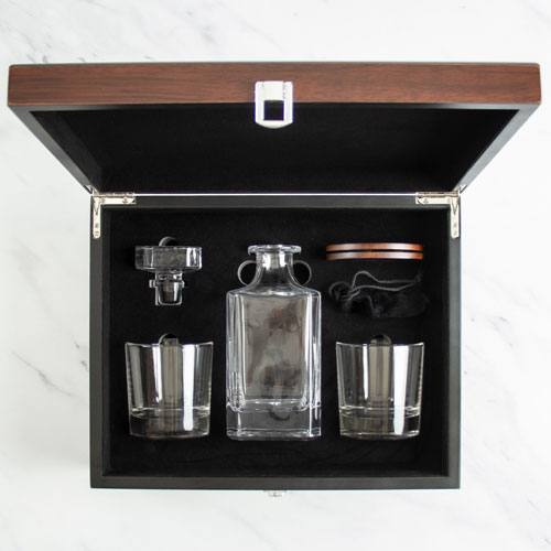 Whiskey Decanter Set In Wood Gift Box
